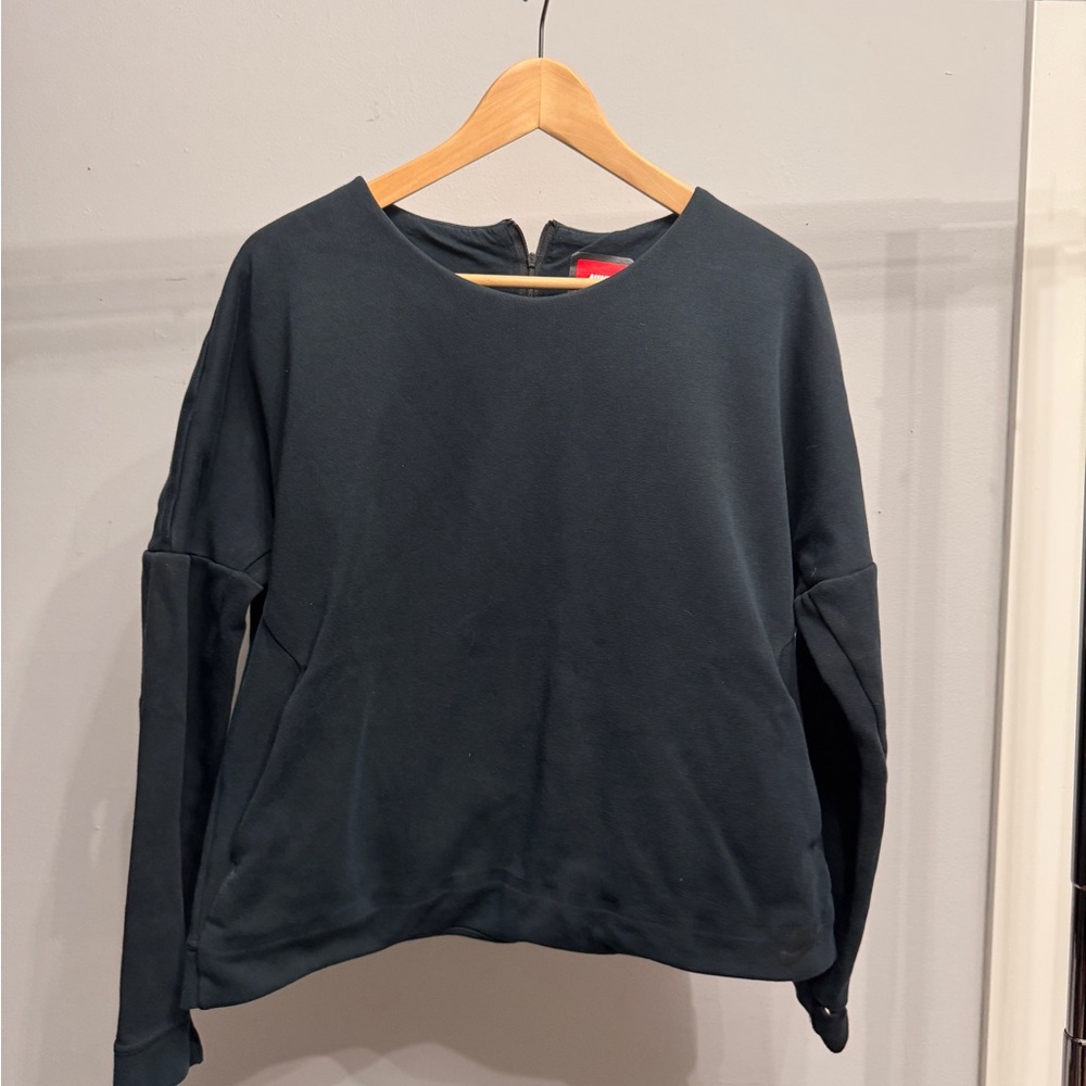 Nike Black Boxy Sweatshirt Relaxed Fit